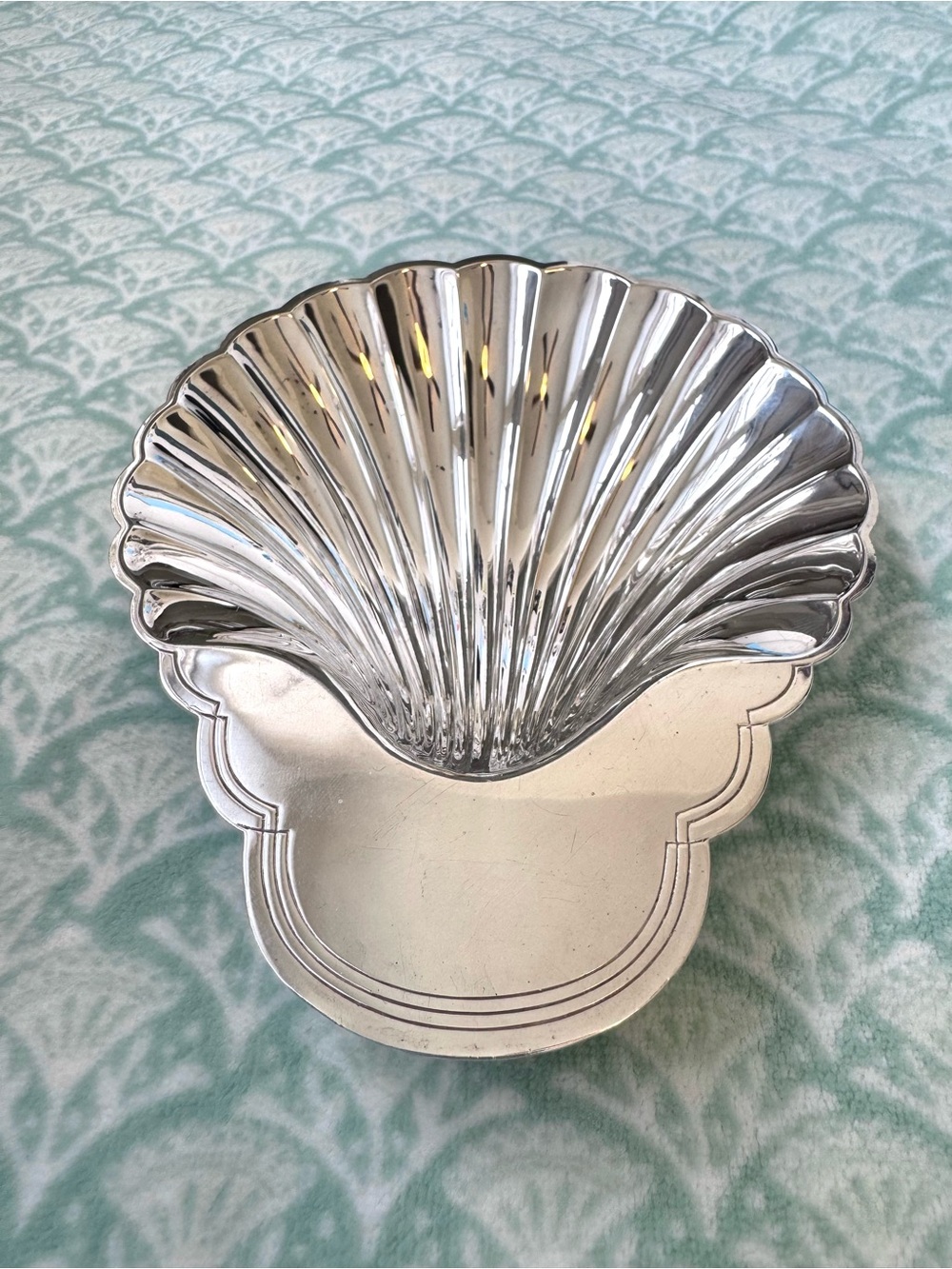Vintage “IS International Silver Co.” Silver-Plated Seashell Dish. #394.